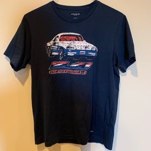 Coach Car tee size M